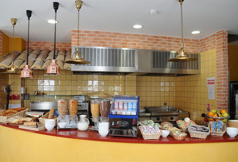 Hôtel Kyriad Avignon Courtine Gare TGV  | Avignon | Vaucluse | France 5