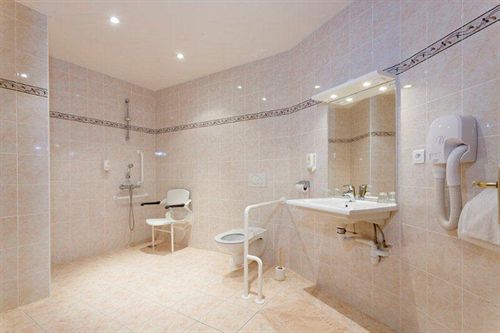 Hôtel Au Grand Saint Jean  | Beaune | Cote d'Or | France 18