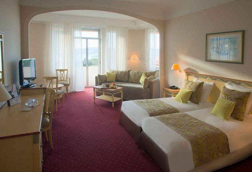 Hôtel Le Grand Pavois  | Juan-les-Pins | Alpes-Maritimes | France 2