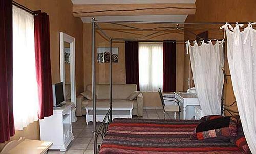 Hotel Mas De La Senancole Gordes Vaucluse