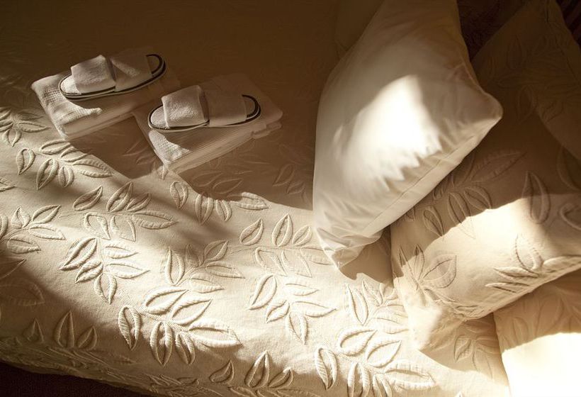 Hôtel La Chouette  | Puligny Montrachet | Cote d'Or | France 3