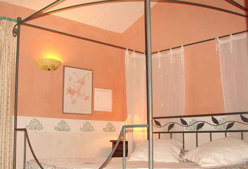 Hôtel Le Mas Des Figues  | Saint Rémy de Provence | Bouches du Rhone | France 12