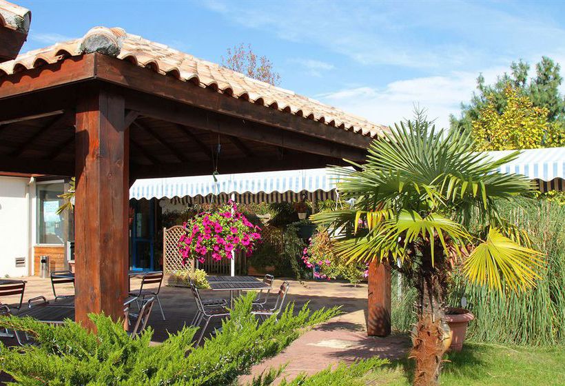 Hôtel L'Etoile Bleue  | Merignac | Gironde | France 1