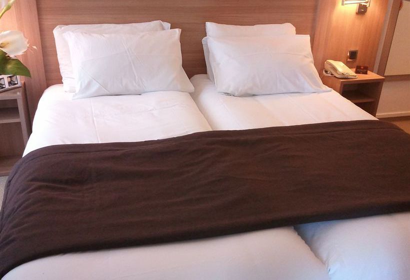 Hôtel Boris V  | Levallois Perret | Hauts-de-Seine | France 12