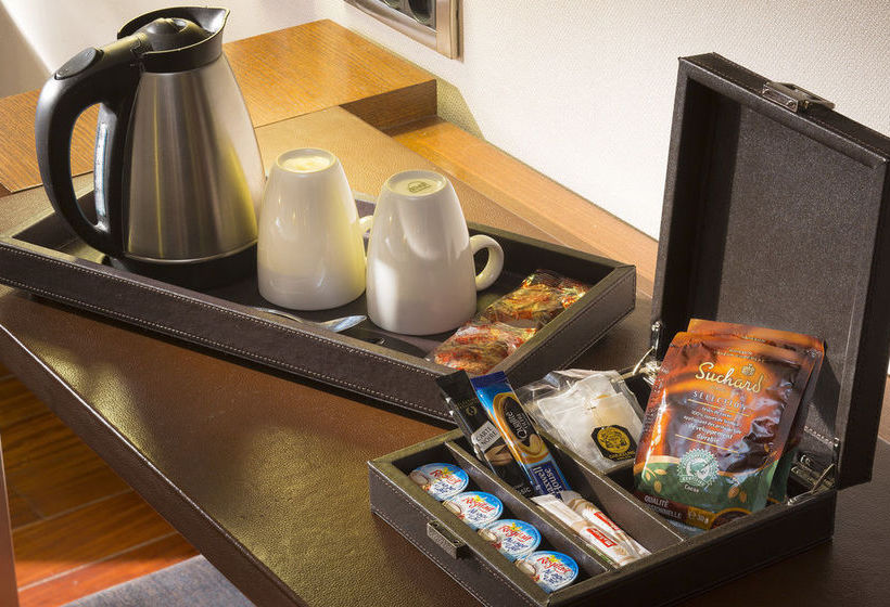 Radisson Blu Hotel Champs Elysees  | Paris | Paris | France 15