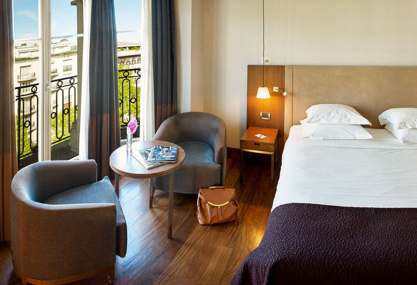 Radisson Blu Hotel Champs Elysees  | Paris | Paris | France 18