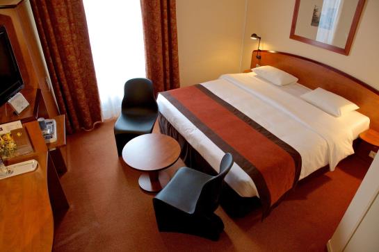 Hôtel Royal Caen Centre  | Caen | Calvados | France 15