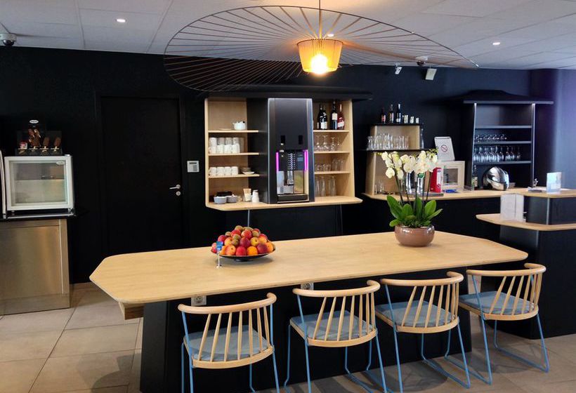 Suite Novotel Paris Porte de Montreuil  | Paris | Paris | France 6