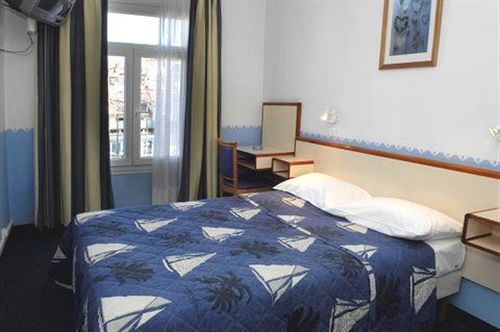 Hôtel Lutétia  | Marseille | Bouches du Rhone | France 3