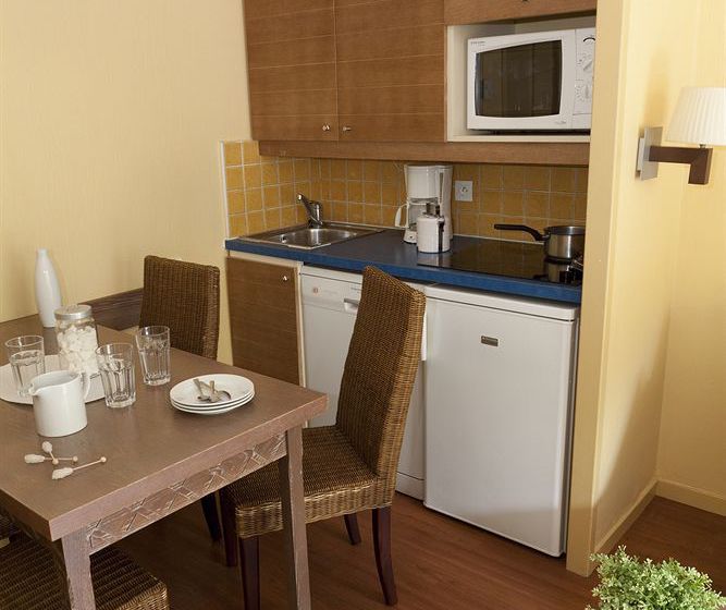 Hotel Pierre & Vacances Residence Cannes Beach  | Cannes | Alpes Marítimos | Francia 10