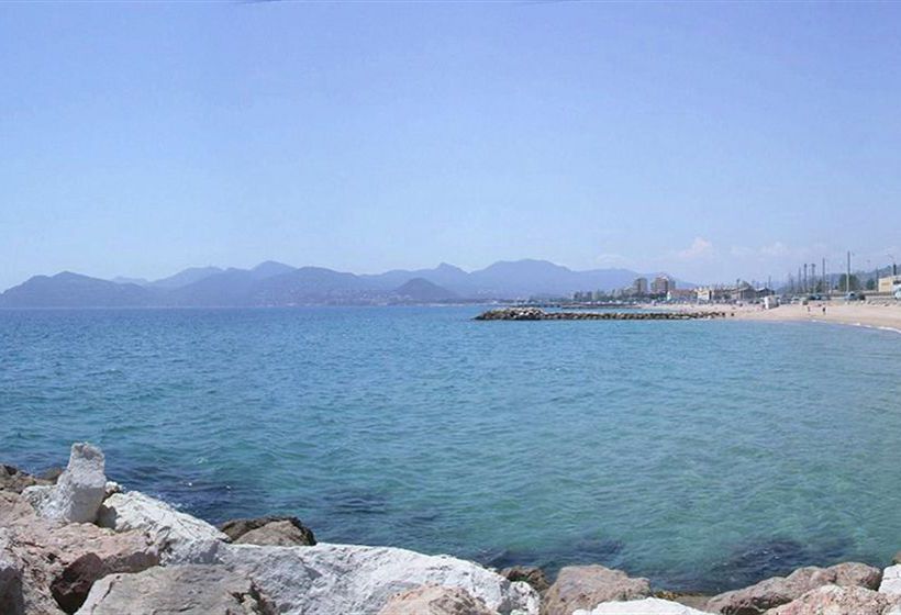 Hotel Pierre & Vacances Residence Cannes Beach  | Cannes | Alpes Marítimos | Francia 12