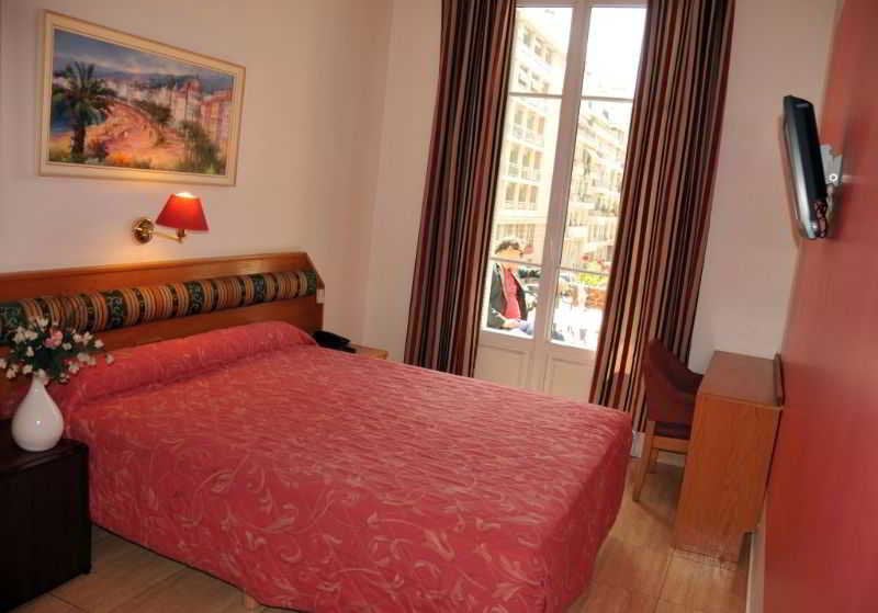 Hôtel Parisien  | Nice | Alpes-Maritimes | France 3