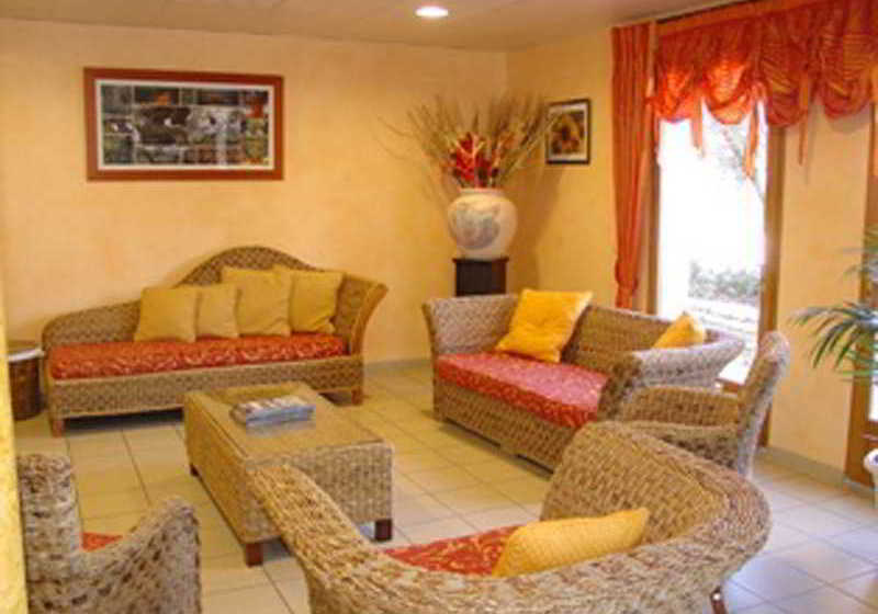 Inter-Hotel Les Oliviers  | Carcassonne | Aude | France 2