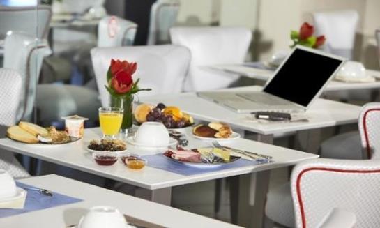 Hotel Kyriad Marseille Centre - Paradis - Préfecture  | Marseille | Bouches du Rhone | France 10