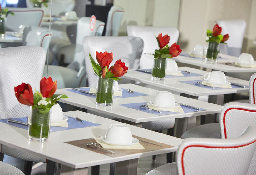 Hotel Kyriad Marseille Centre - Paradis - Préfecture  | Marseille | Bouches du Rhone | France 5