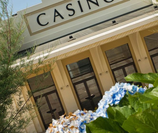 Apartamentos Pierre & Vacances Haguna  | Biarritz | Pyrenees-Atlantiques | France 18