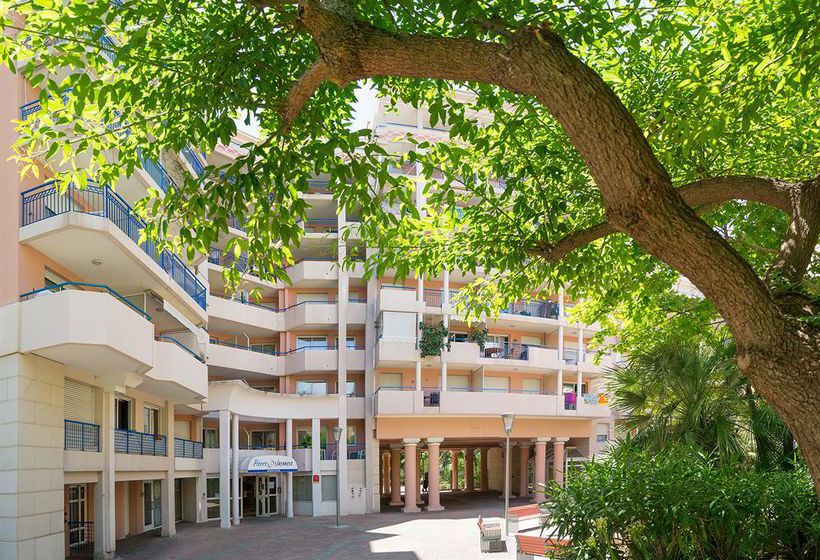 Apartments Pierre & Vacances Les Rivages du Parc  | Menton | Alpes-Maritimes | France 6