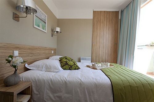 Pierre & Vacances Antibes Port Prestige  | Antibes | Alpes-Maritimes | France 19