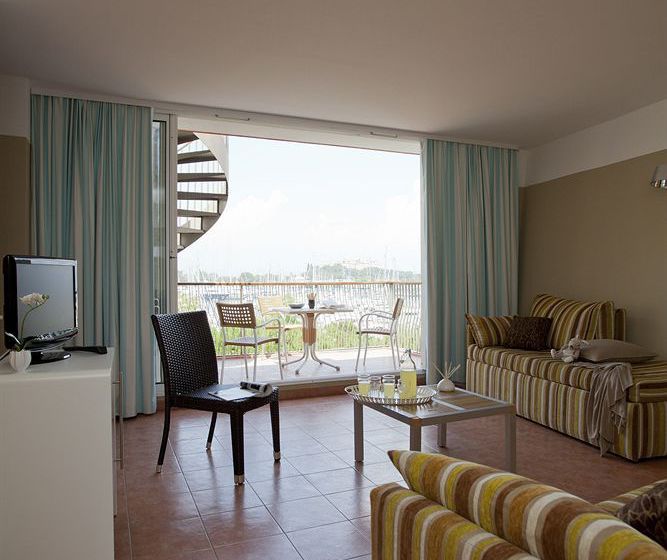 Pierre & Vacances Antibes Port Prestige  | Antibes | Alpes-Maritimes | France 2