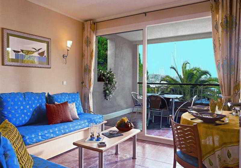 Pierre & Vacances Antibes Port Prestige  | Antibes | Alpes-Maritimes | France 6