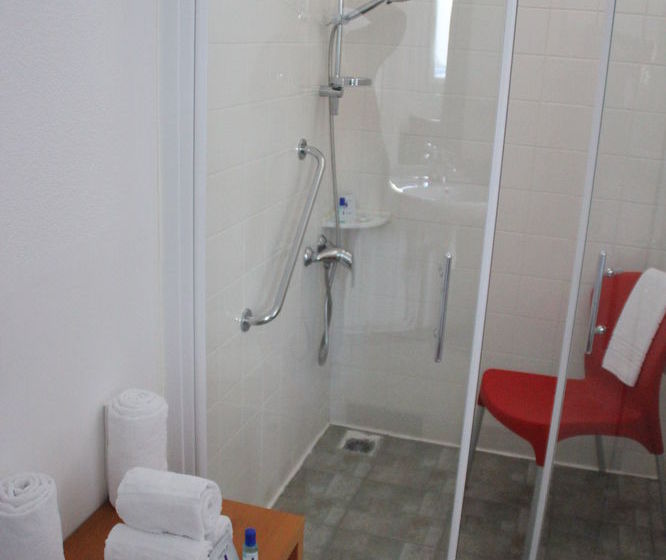 Hôtel Les Gens De Mer  | Lorient | Morbihan | France 13