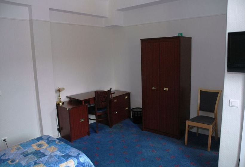 Hôtel Les Gens De Mer  | Brest | Finistere | France 10