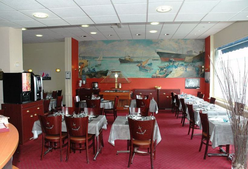 Hôtel Les Gens De Mer  | Brest | Finistere | France 5