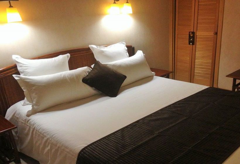 Inter-Hotel Le Cantepau  | Albi | Tarn | France 8