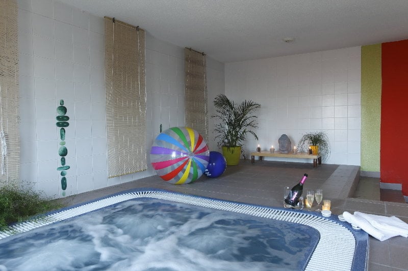 Adonis Carcassonne La Barbacane  | Carcassonne | Aude | France 4