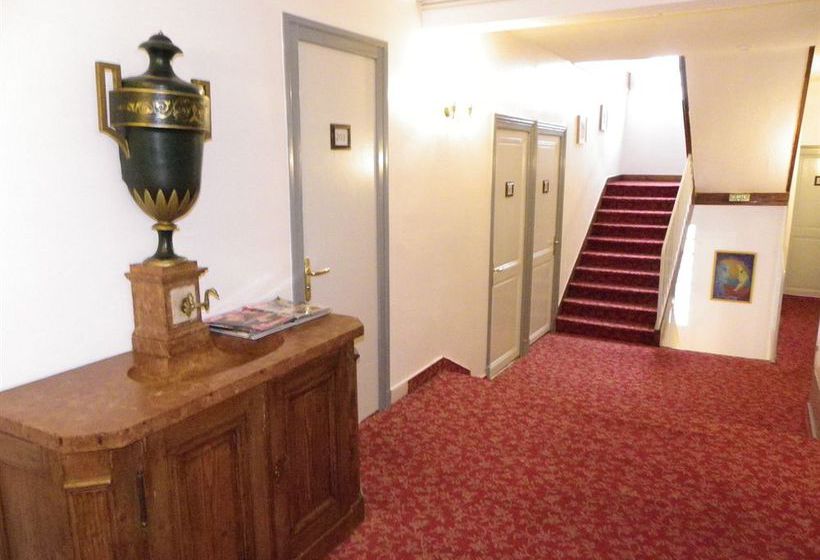 Brit Hotel Bleu Nuit  | Saintes | Charente-Maritime | France 4