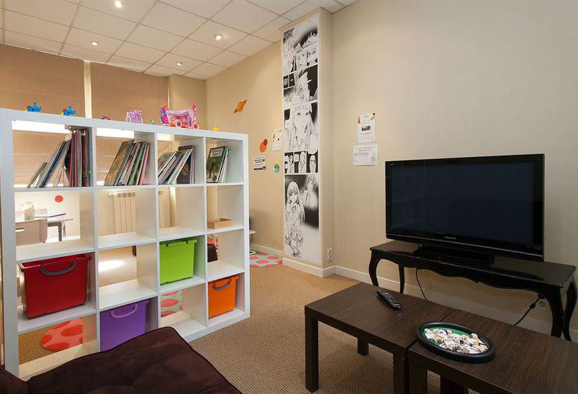 Hotel Cosmos  | Contrexeville | Vosges | Francia 15