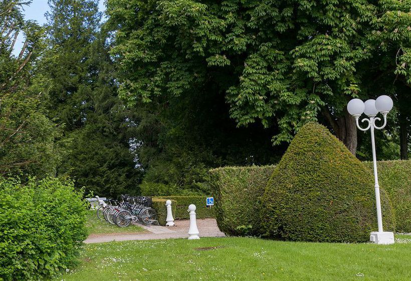 Hotel Cosmos  | Contrexeville | Vosges | Francia 3