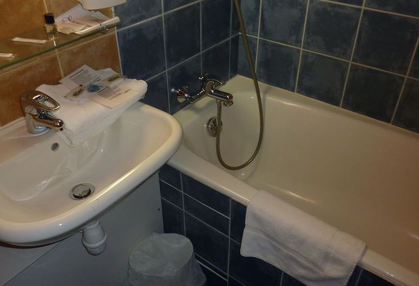 Brit Hotel Bosquet  | Pau | Pyrenees-Atlantiques | France 5