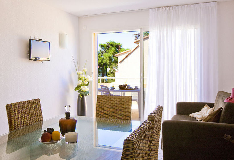 Hotel Le Maritime  | Argeles sur Mer | Pyrenees-Orientales | France 7