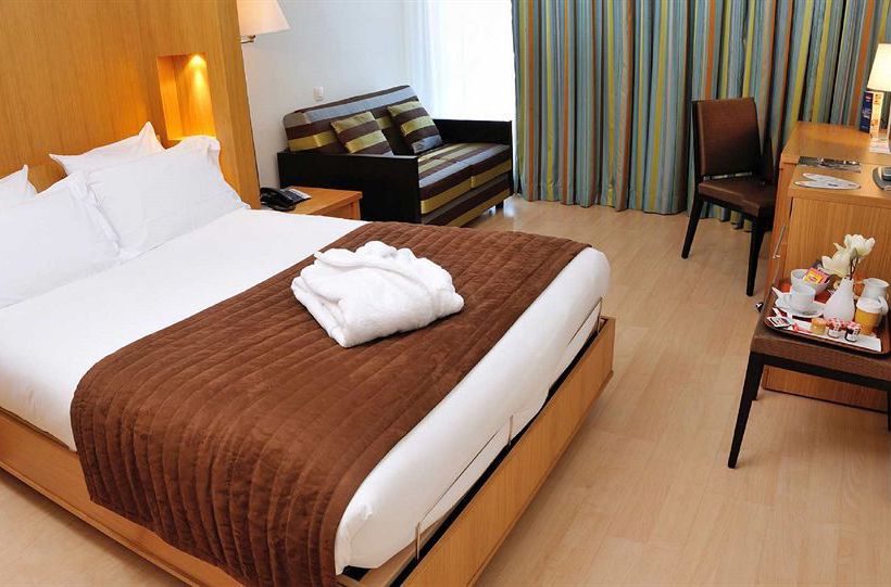 Appart'hôtel Residhome Paris Massy  | Massy | Essonne | France 16