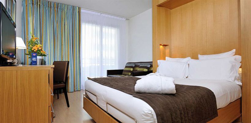 Appart'hôtel Residhome Paris Massy  | Massy | Essonne | France 19