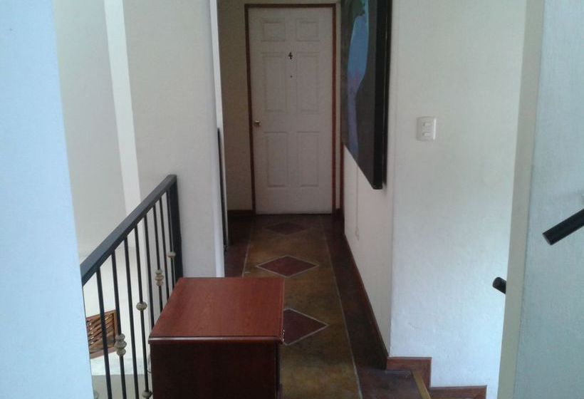 Pensión Casaechavarria San José