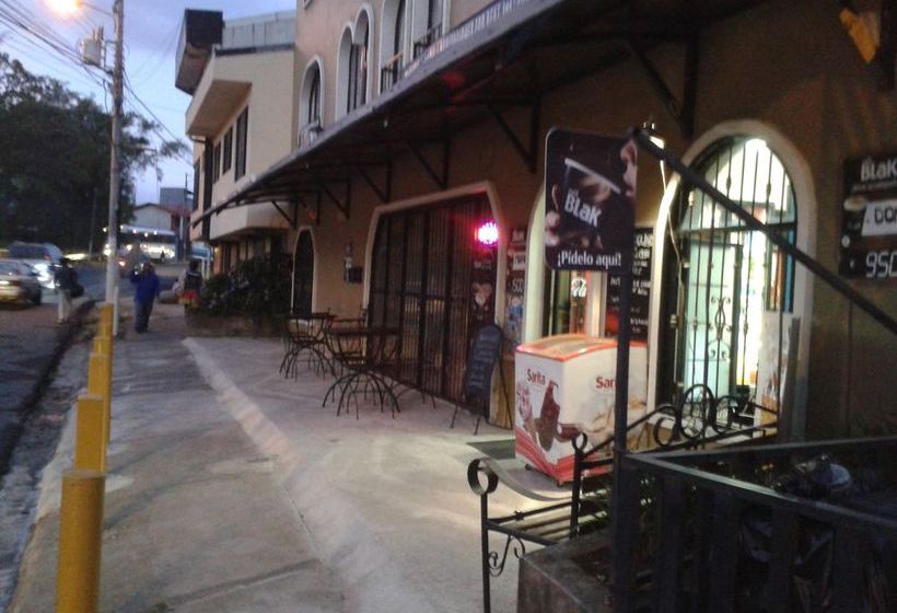 Pensión Casaechavarria  | San Pedro | San José | Costa Rica 13