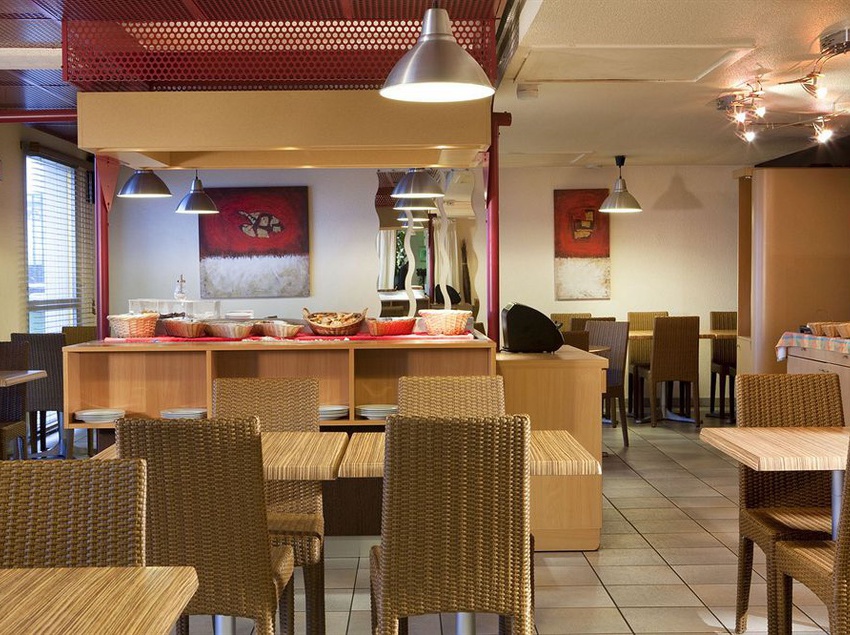 Hôtel Premiere Classe Chilly Mazarin  | Chilly Mazarin | Essonne | France 11