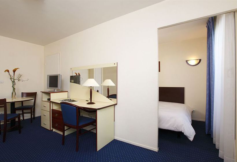 Appart'hôtel Appart'City Pontoise Cergy le Haut  | Cergy | Val-d'Oise | France 13