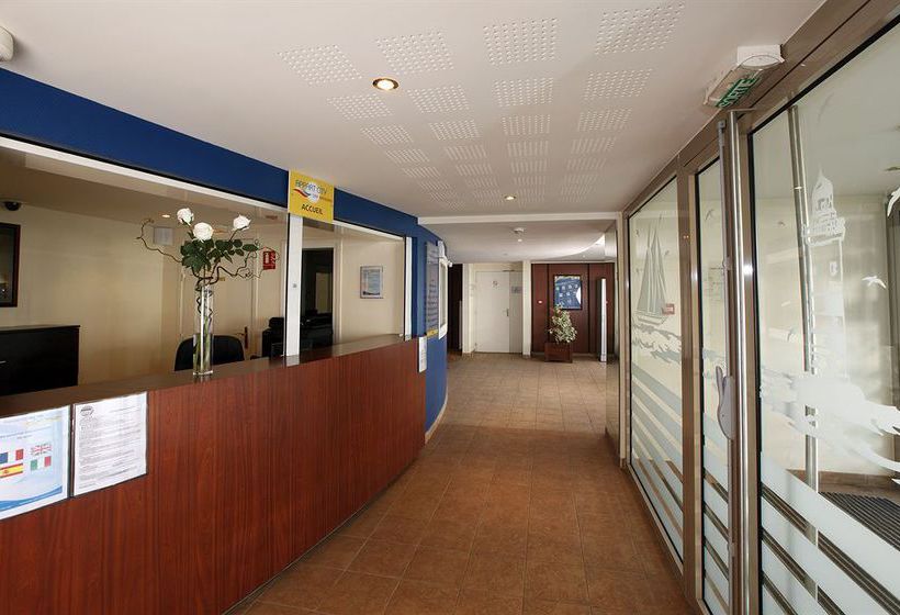 Appart'hôtel Appart'City Pontoise Cergy le Haut  | Cergy | Val-d'Oise | France 3