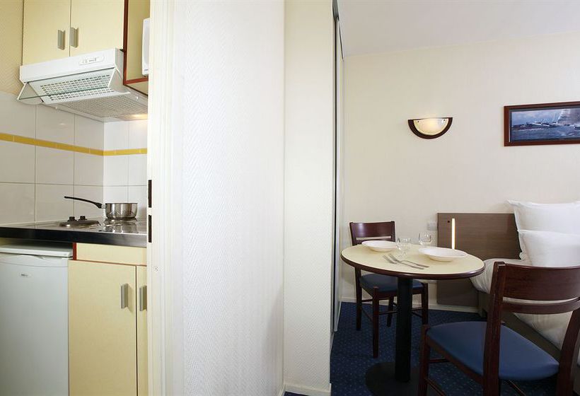 Appart'hôtel Appart'City Pontoise Cergy le Haut  | Cergy | Val-d'Oise | France 6