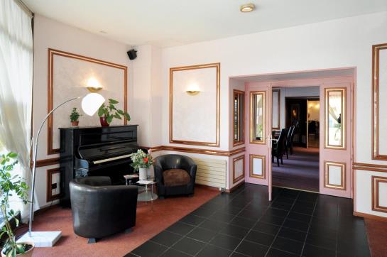 Minotel Le Bourgogne Evian  | Évian-les-Bains | Haute-Savoie | France 3