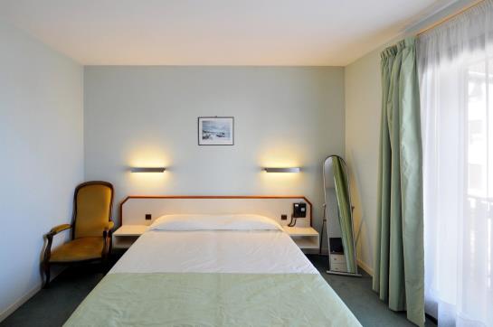 Minotel Le Bourgogne Evian  | Évian-les-Bains | Haute-Savoie | France 7