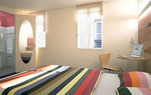 Comfort Hotel La Fayette Paris 10  | Paris | Paris | France 10