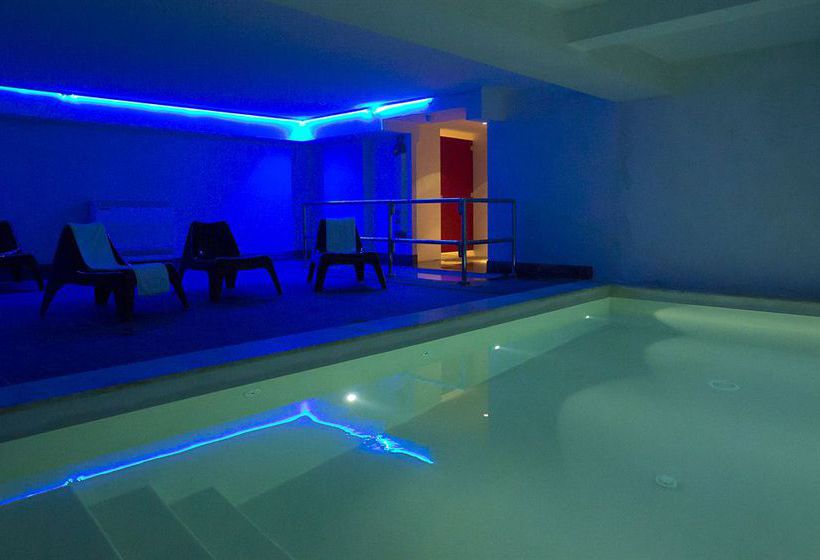 Hotel Club du Soleil Pierre Blanche  | Les Menuires | Savoie | France 7