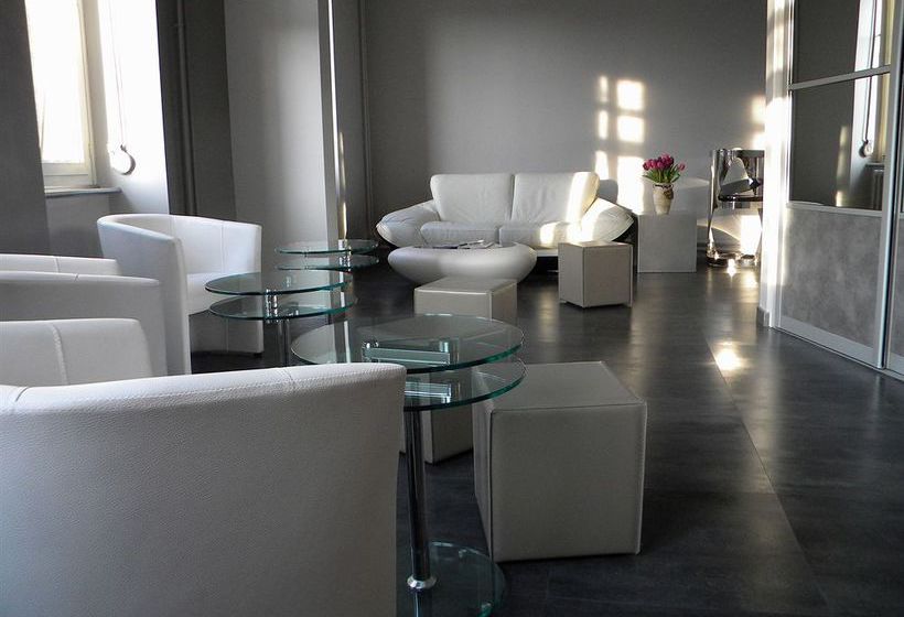 Hotel De La Gare  | Metz | Moselle | Francia 13