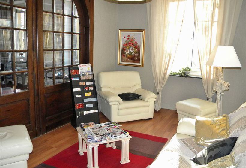 Hotel De La Gare  | Metz | Moselle | Francia 8