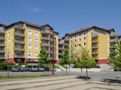 Hotel Sejours Et Affaires Saint Genis - St Genis Pouilly