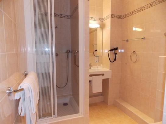 Hôtel Le Floreal  | Cannes | Alpes-Maritimes | France 17